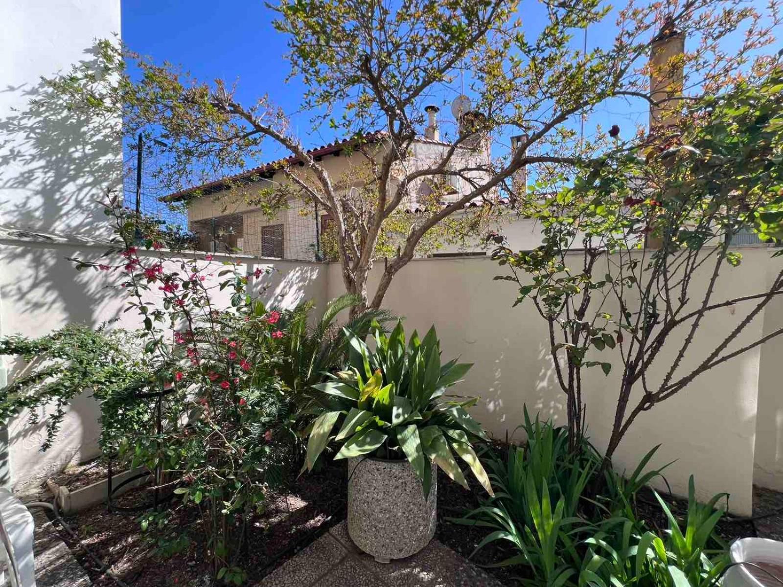 Villa Retro House With Garden In Anopoli Salonicco Esterno foto