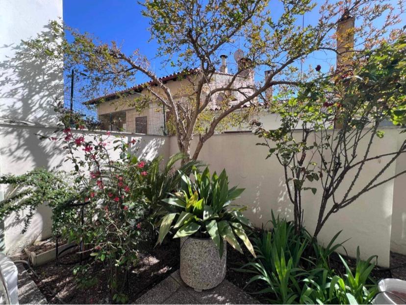 Villa Retro House With Garden In Anopoli Salonicco Esterno foto